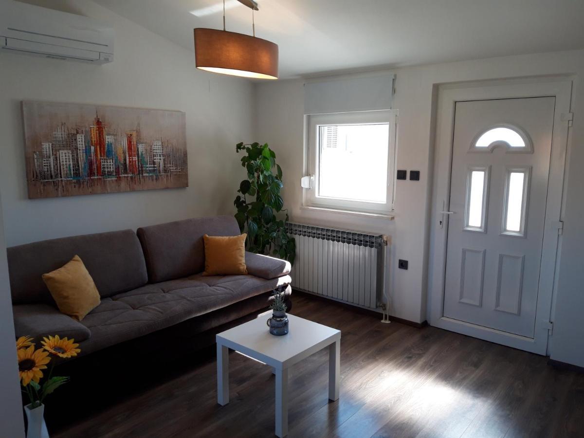 פאז'אנה Apartments Pineta Franko מראה חיצוני תמונה